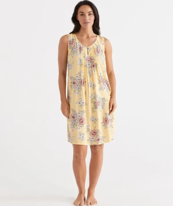 Sussan Floral Nightie-Women Nighties