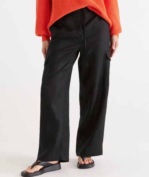 Sussan Linen Cargo Pant-Women Pants