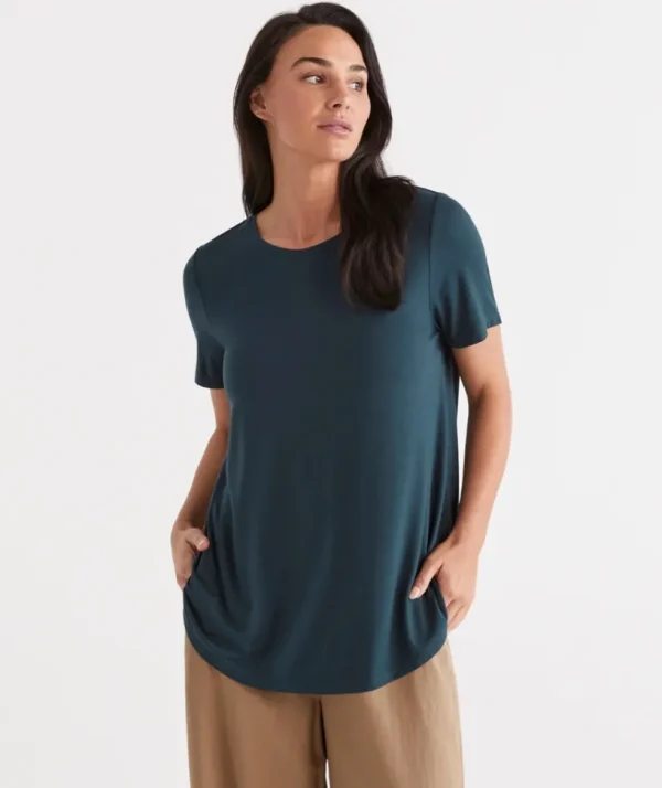Sussan Pleat Back Tee-Women T-Shirts & Tanks